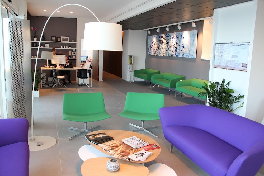 Riva Art & Hotel